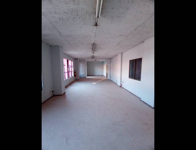 Industrial property to rent in ANDERBOLT